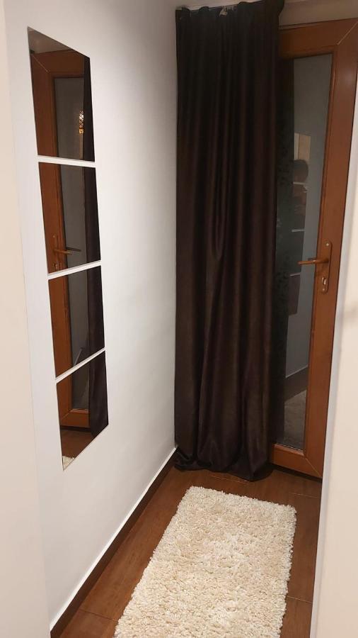 ホテル Ambiennt ブカレスト エクステリア 写真